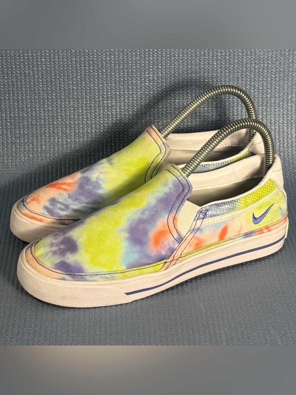 Nike Women's Court Legacy Tie-Dye Canvas Slip-On Casual Sneakers CZ1752-900 Sz 6